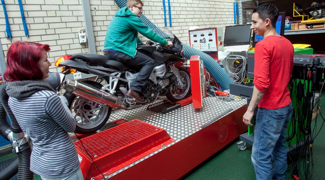 Zweiradmechatroniker Ausbildung In Der Nähe autoschule.hamburg.de